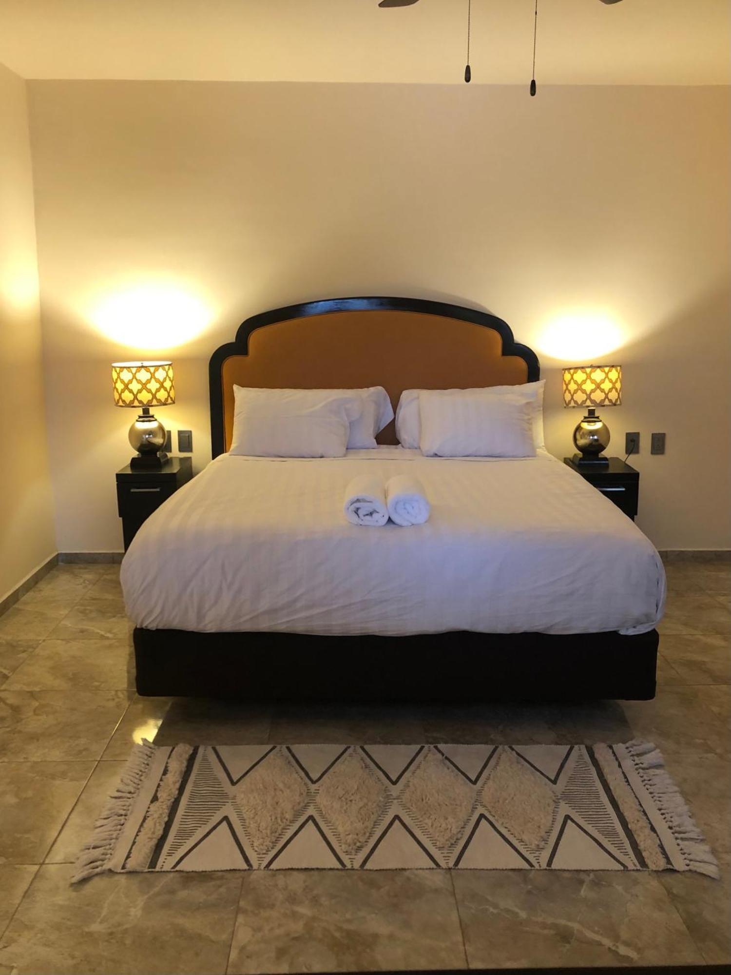 Tres Iguanas Apart Hotel - New, Cozy & Spacious Flats, Short Walk To Beach Loreto  Bagian luar foto