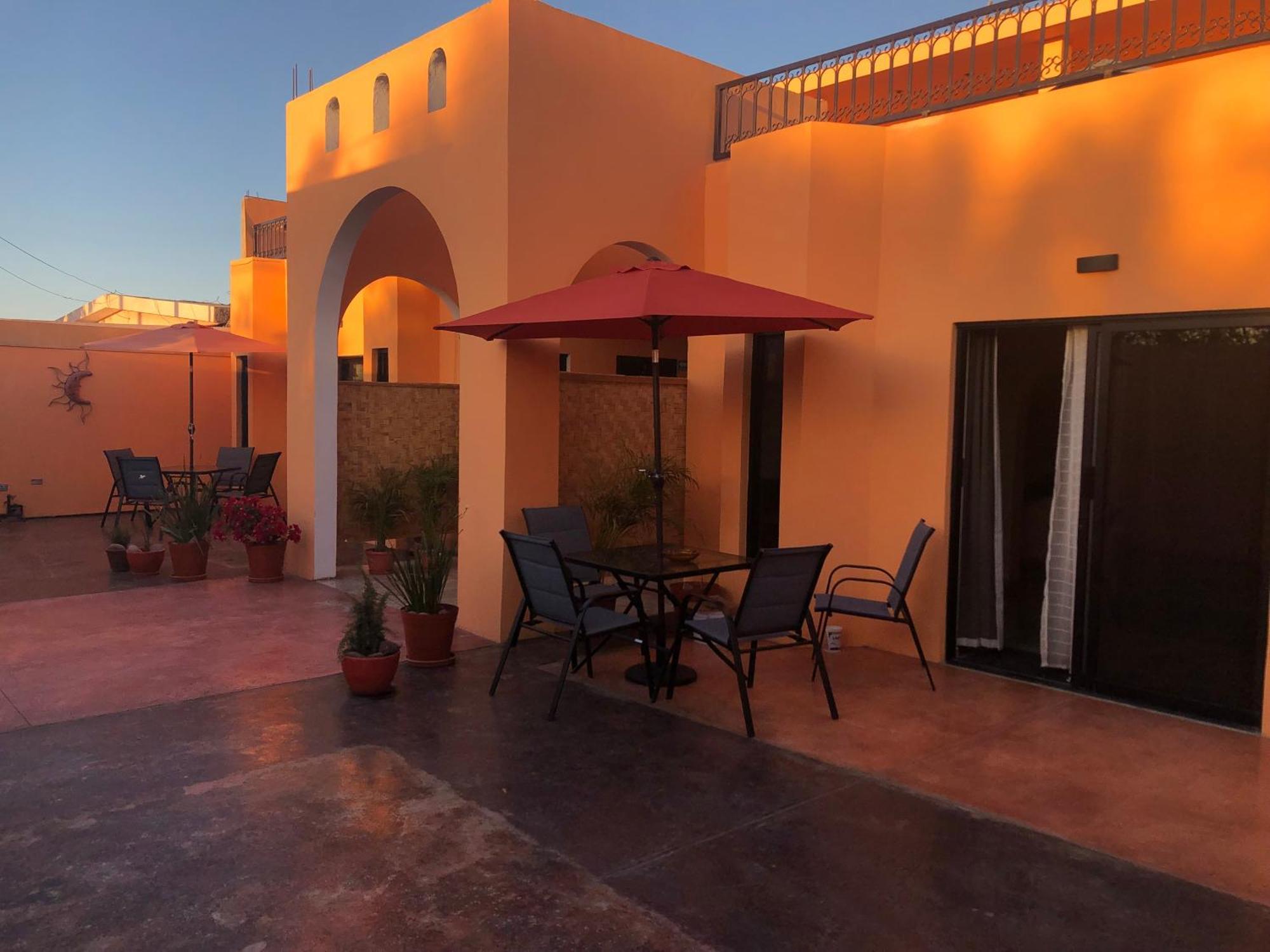 Tres Iguanas Apart Hotel - New, Cozy & Spacious Flats, Short Walk To Beach Loreto  Bagian luar foto