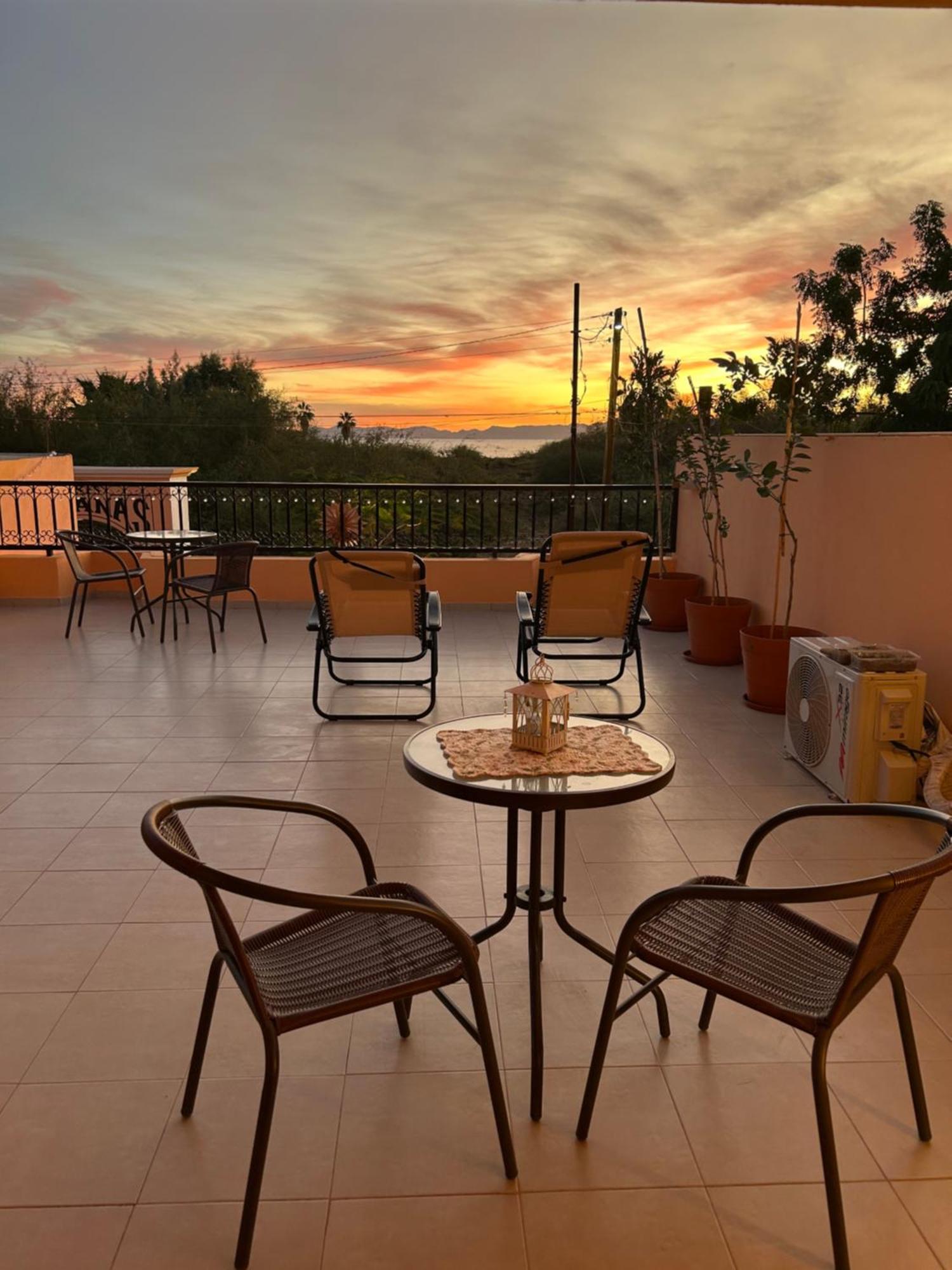 Tres Iguanas Apart Hotel - New, Cozy & Spacious Flats, Short Walk To Beach Loreto  Bagian luar foto